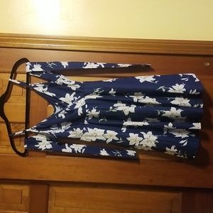 🔹️NWOT | Floral Spaghetti Strap Dress | Matching Dress Belt | Adjustable Straps